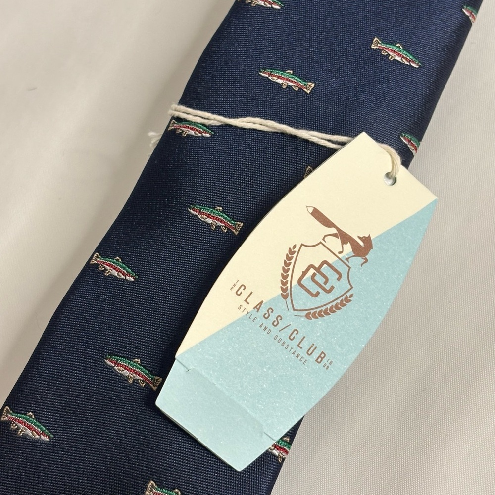 NEW- Class Club Navy Boy’s Tie with Fish Design - Picture 1 of 2